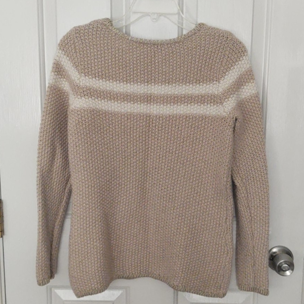 Sweater - Picture 2 of 6